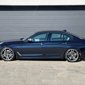 CarBeat Chasing Cars auction for sale bilauktion til salg BMW M550i XD A 2017