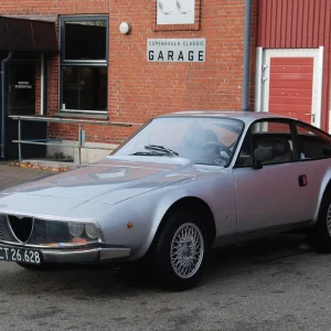 CarBeat Chasing Cars Not Just Another Auction - Alfa Romeo Junior Zagato profile
